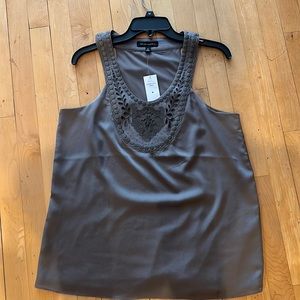 Banana Republic NWT silk tank in taupe Sz M